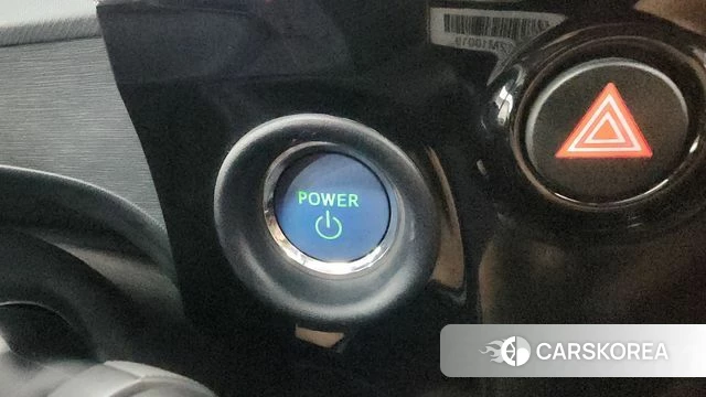 Toyota Prius C id 4557969 из Кореи 10