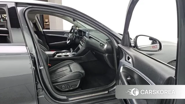 Genesis G70 id 3547780 из Кореи 10