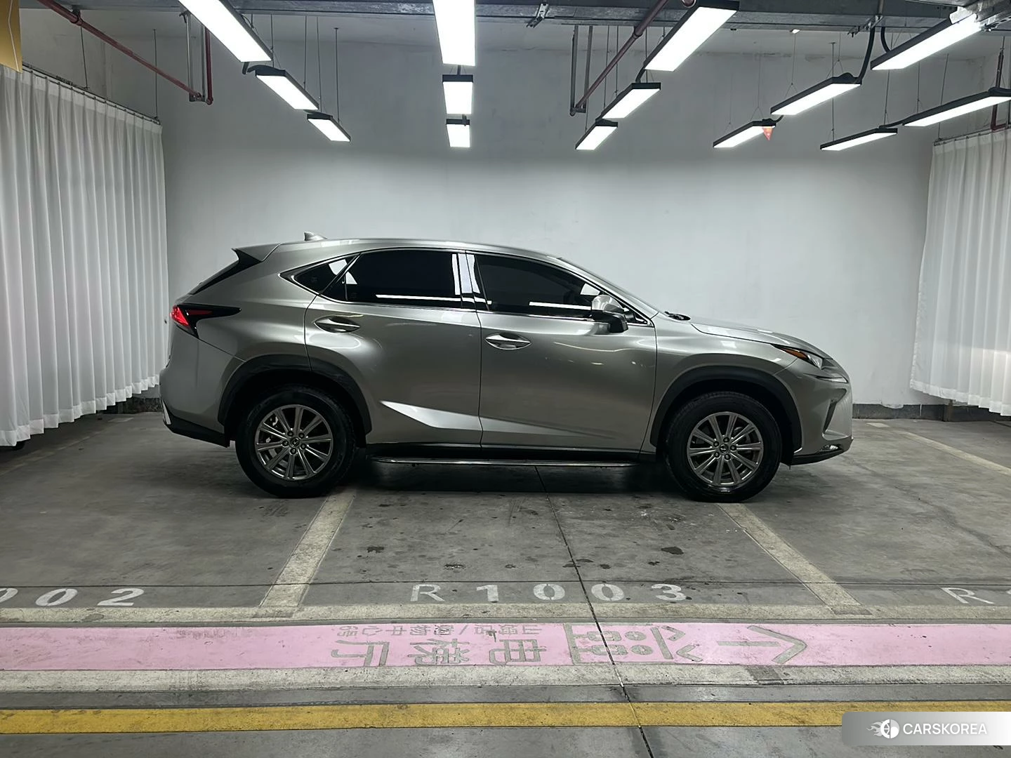 Lexus NX id 4499005 из Китая 10