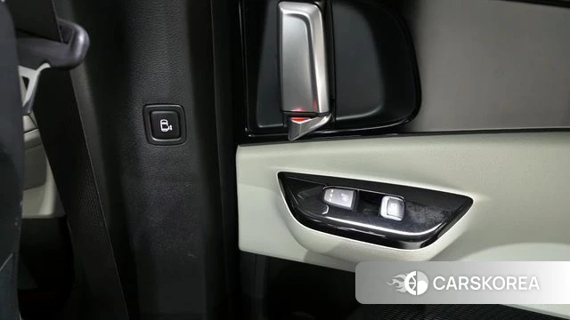 Kia Carnival 4th generation id 3800534 из Кореи 10