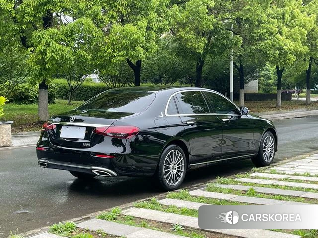 Mercedes-Benz E-class id 4260366 из Китая 10