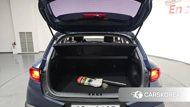 Kia Stonic id 3440066 из Кореи 10