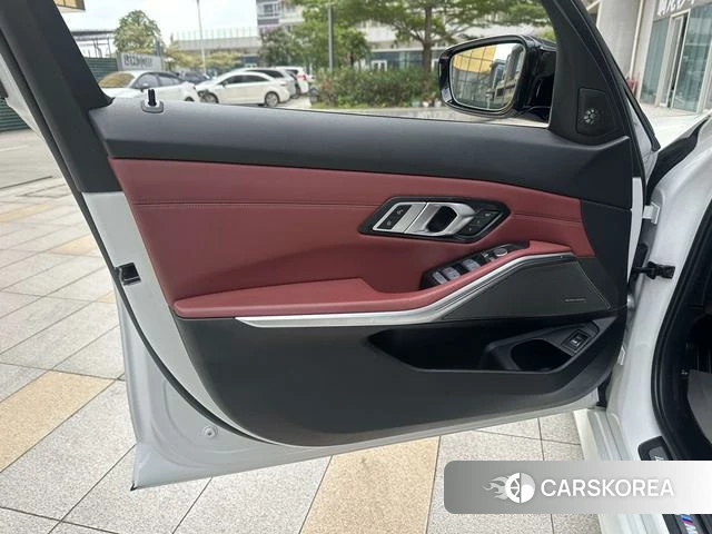 BMW 3 series id 4367074 из Китая 10