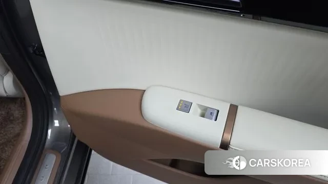 Hyundai Grandeur Hybrid (GN7) id 3664384 из Кореи 10