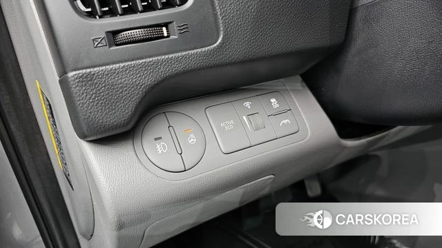 Hyundai The New Grand Starex id 4737549 из Кореи 10
