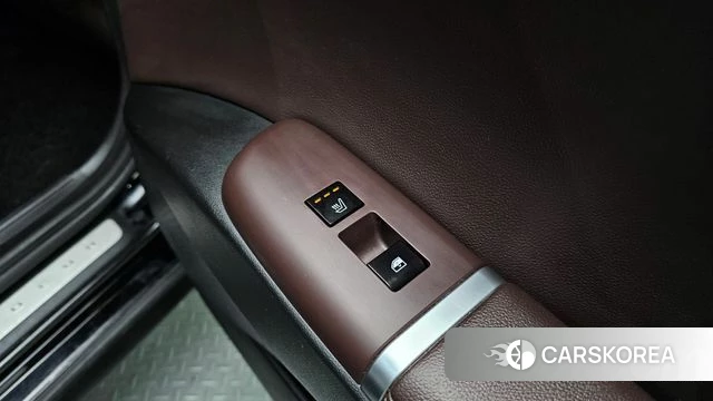 Hyundai Grandeur (GN7) id 3838461 из Кореи 10