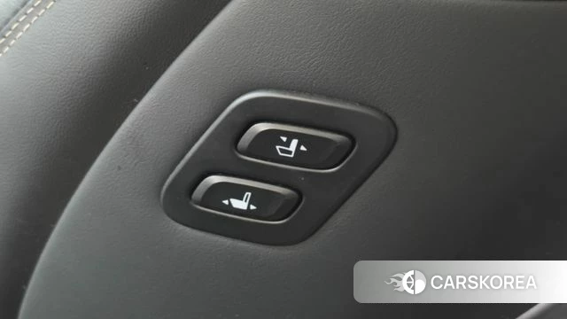 Genesis G90 id 4625985 из Кореи 10