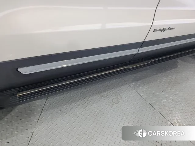 Ford Explorer id 3000615 из Кореи 10