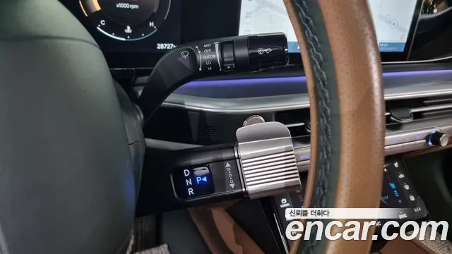 Hyundai Grandeur (GN7) id 2618225 из Кореи 10