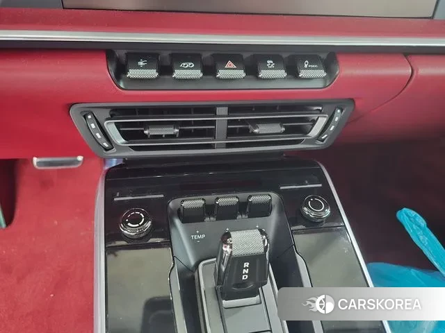 Porsche 911(992) id 3098022 из Кореи 10