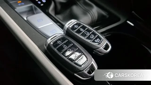 Hyundai Avante (CN7) id 3448378 из Кореи 10