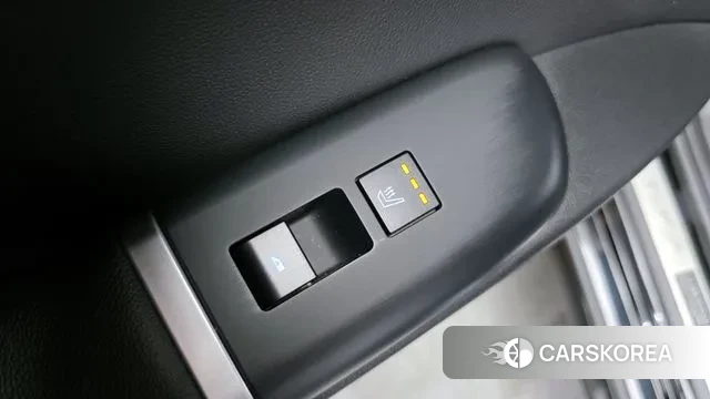 Hyundai Grandeur (GN7) id 3690076 из Кореи 10