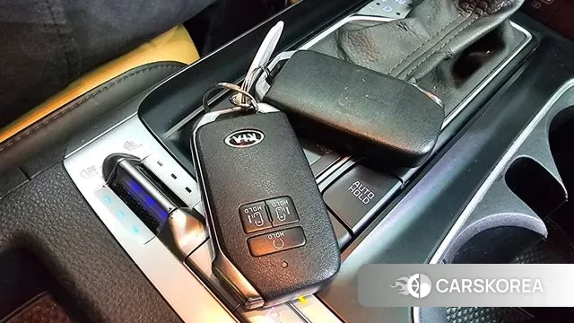 Kia Carnival 4th generation id 3765488 из Кореи 10