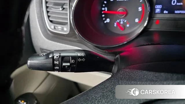 Kia The New Carnival id 3617139 из Кореи 10