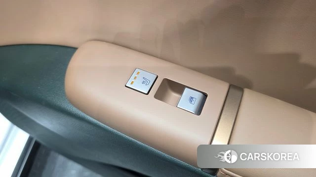 Hyundai Grandeur (GN7) id 4432701 из Кореи 10