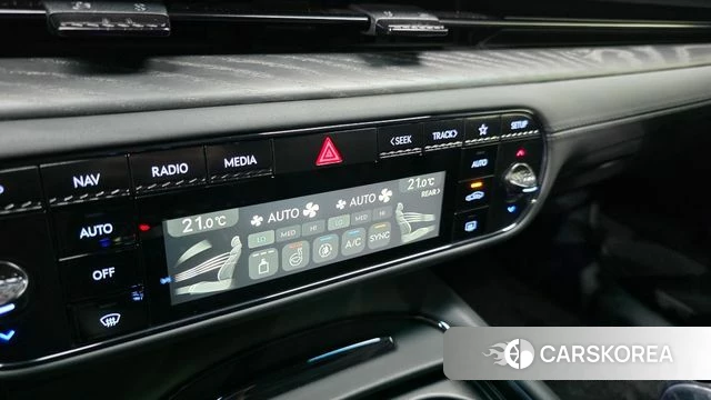 Genesis G90 (RS4) id 4480327 из Кореи 10