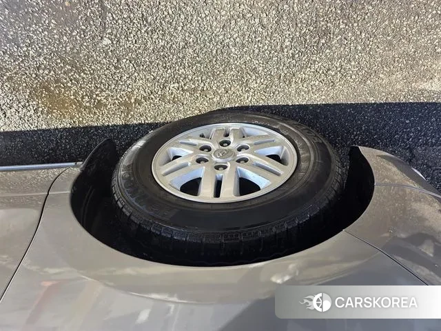 Hyundai The New Grand Starex id 3705915 из Кореи 10