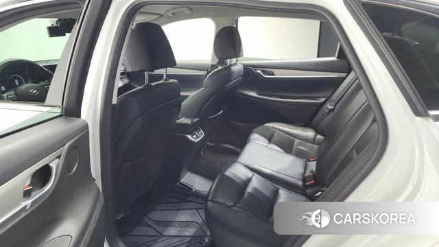 Hyundai The New Grandeur IG id 3910408 из Кореи 10