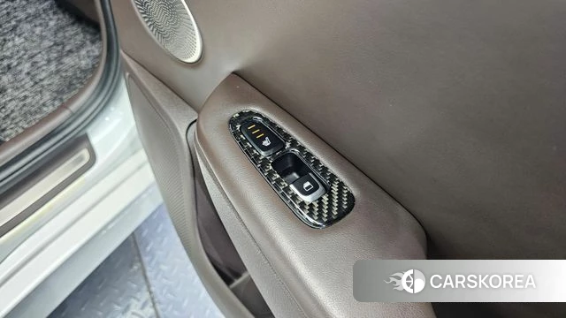 Kia Stinger id 3873587 из Кореи 10