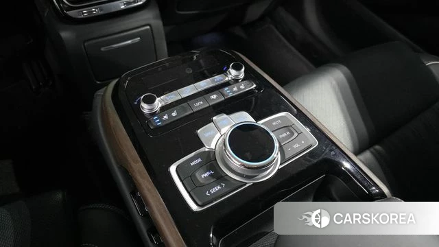 Genesis G90 id 4285284 из Кореи 10