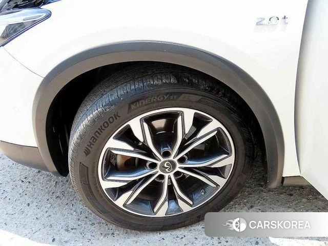 Infiniti QX30 id 4447462 из Кореи 10