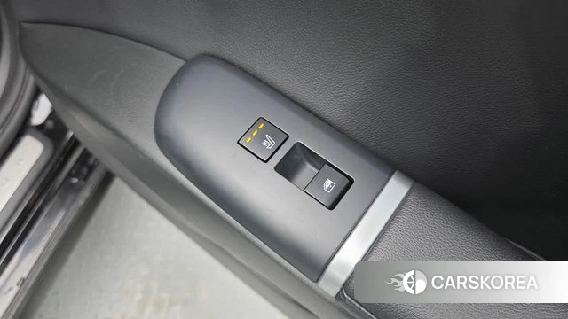 Hyundai Grandeur Hybrid (GN7) id 3841948 из Кореи 10