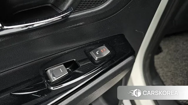 Ssangyong Beautiful Korando id 3444291 из Кореи 10