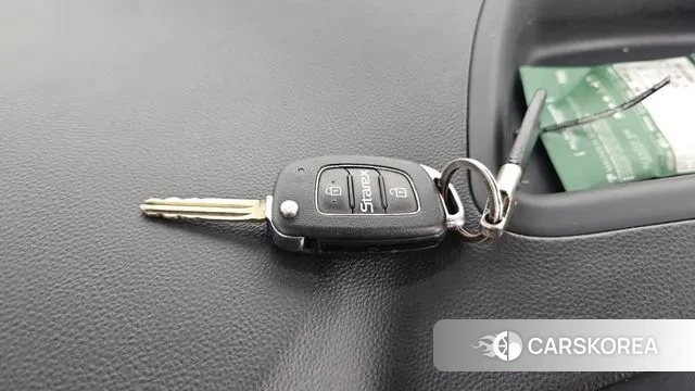 Hyundai The New Grand Starex id 2886154 из Кореи 10