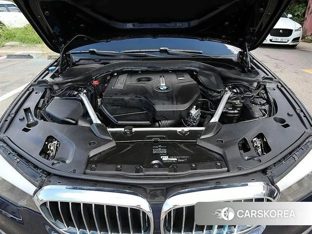 BMW 5 Series (G30) id 4703503 из Кореи 10