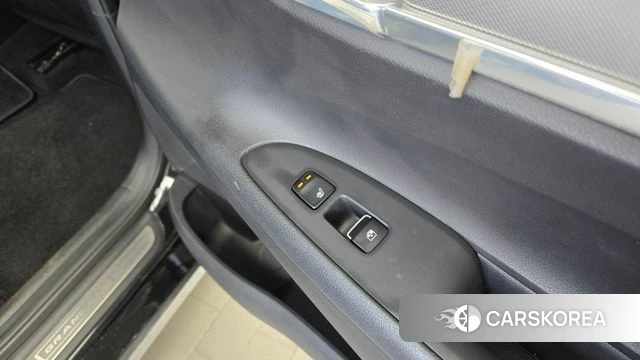 Hyundai The New Grandeur IG id 4464367 из Кореи 10
