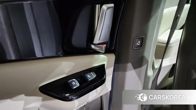 Kia Carnival 4th generation id 3033369 из Кореи 10