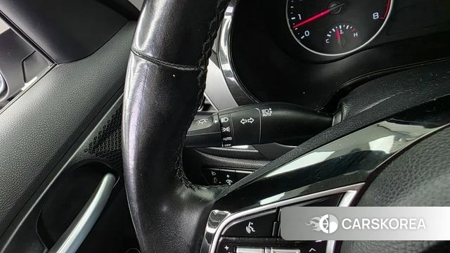 Kia Seltos id 4019640 из Кореи 10