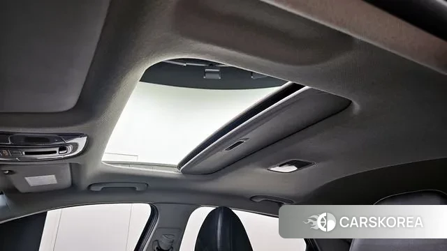 Hyundai Avante (CN7) id 3379473 из Кореи 10