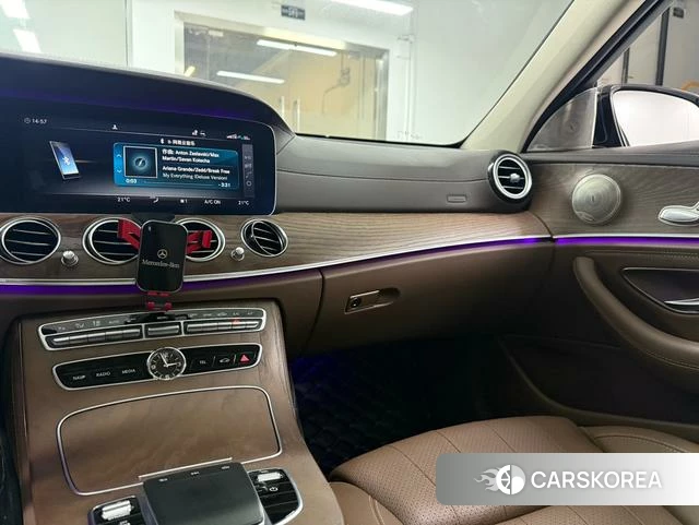 Mercedes-Benz E-class id 4221353 из Китая 10