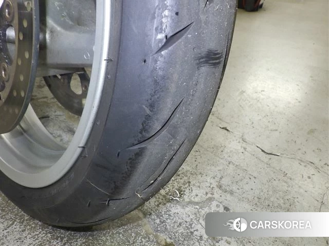 Suzuki GSX1300R HAYABUSA id 4183616 из Японии 10