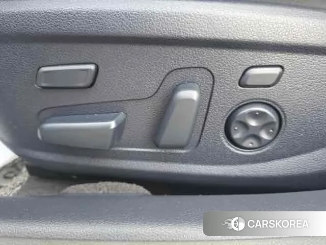 Hyundai The New Grandeur IG id 3660564 из Кореи 10