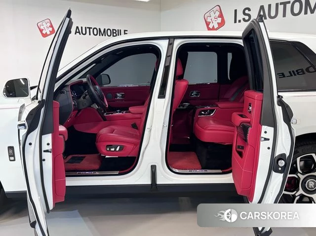 Rolls-Royce Cullinan id 3921823 из Кореи 10