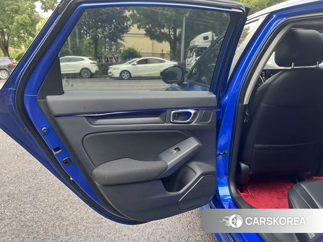 Honda Civic id 4273044 из Китая 10
