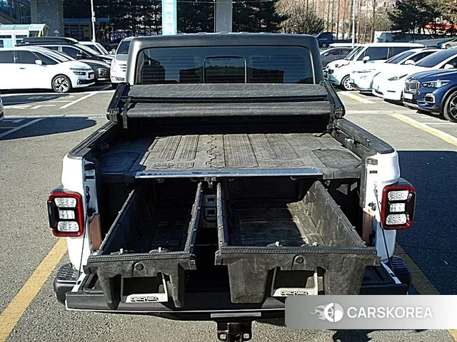 Jeep Gladiator (JT) id 3550718 из Кореи 10