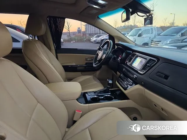 Kia The New Carnival id 3451572 из Кореи 10