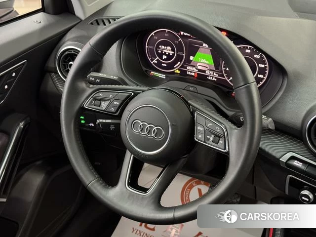 Audi Q2L e-tron id 4348393 из Китая 10