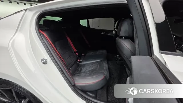 Kia Stinger Meister id 2900983 из Кореи 10