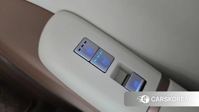 Hyundai Grandeur (GN7) id 3963798 из Кореи 10