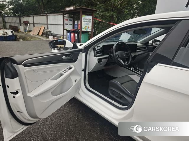 Volkswagen Lingdu id 4368270 из Китая 10