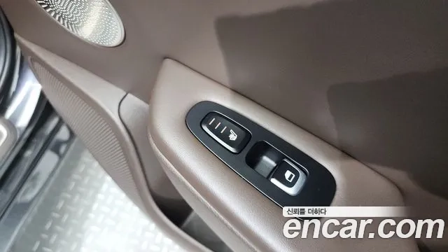 Kia Stinger id 2913069 из Кореи 10