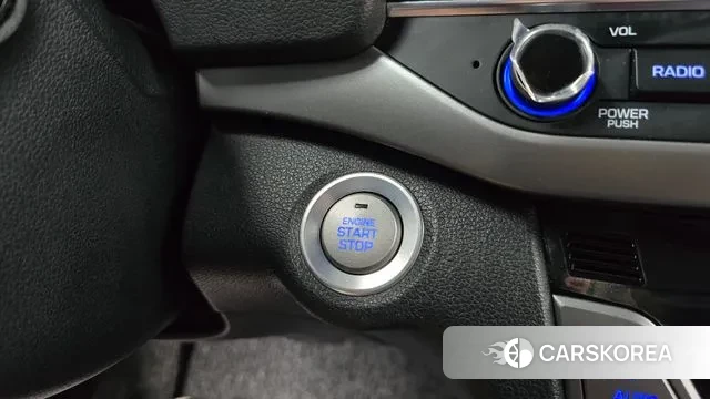 Hyundai Avante AD id 3034399 из Кореи 10