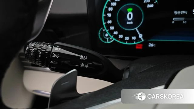 Hyundai The New Grandeur IG Hybrid id 4469616 из Кореи 10