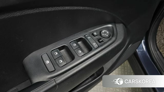 Hyundai Venue id 3799652 из Кореи 10