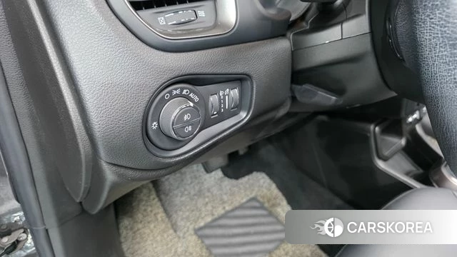 Jeep Renegade id 4741320 из Кореи 10