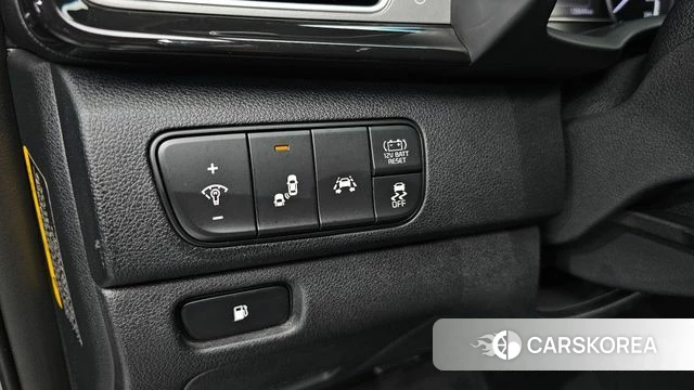 Kia Niro id 4551735 из Кореи 10